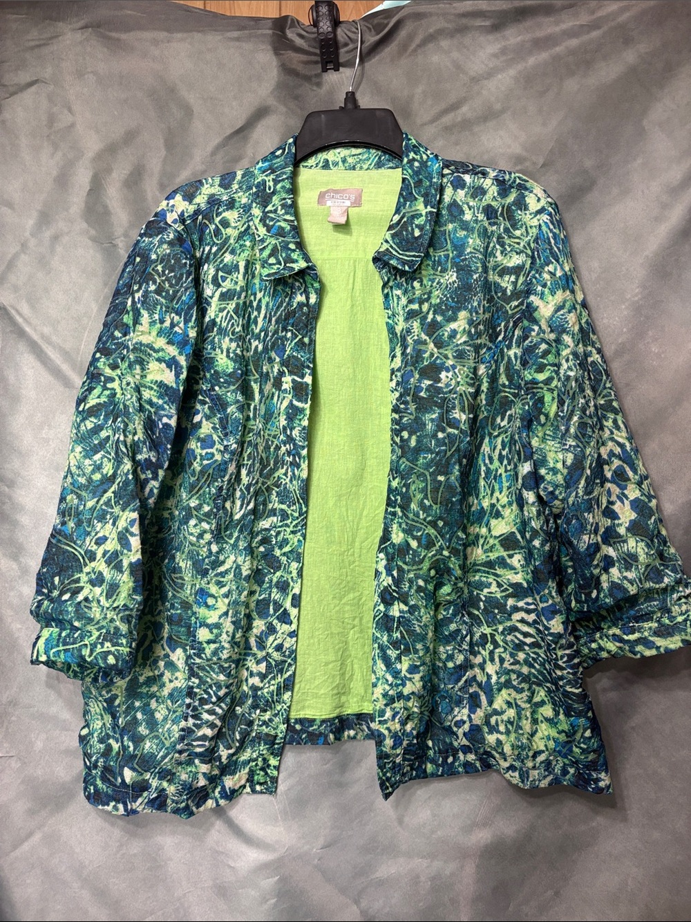 Chico's Women's Green & Teal Patterned Button-Front Jacket